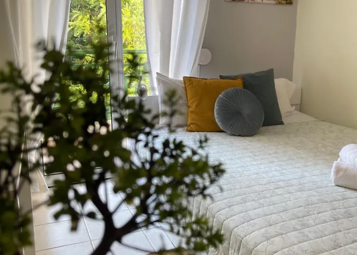 Kozani Elegant. Διαμέρισμα Στο Κέντρο Της Κοζάνης